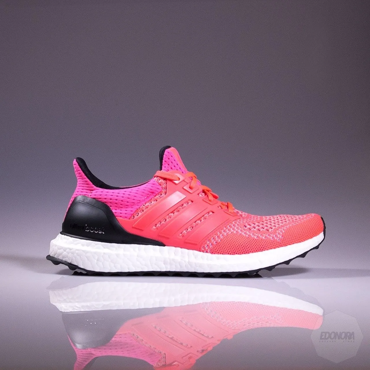 ADIDAS ULTRA BOOST WOMEN NEON PINK