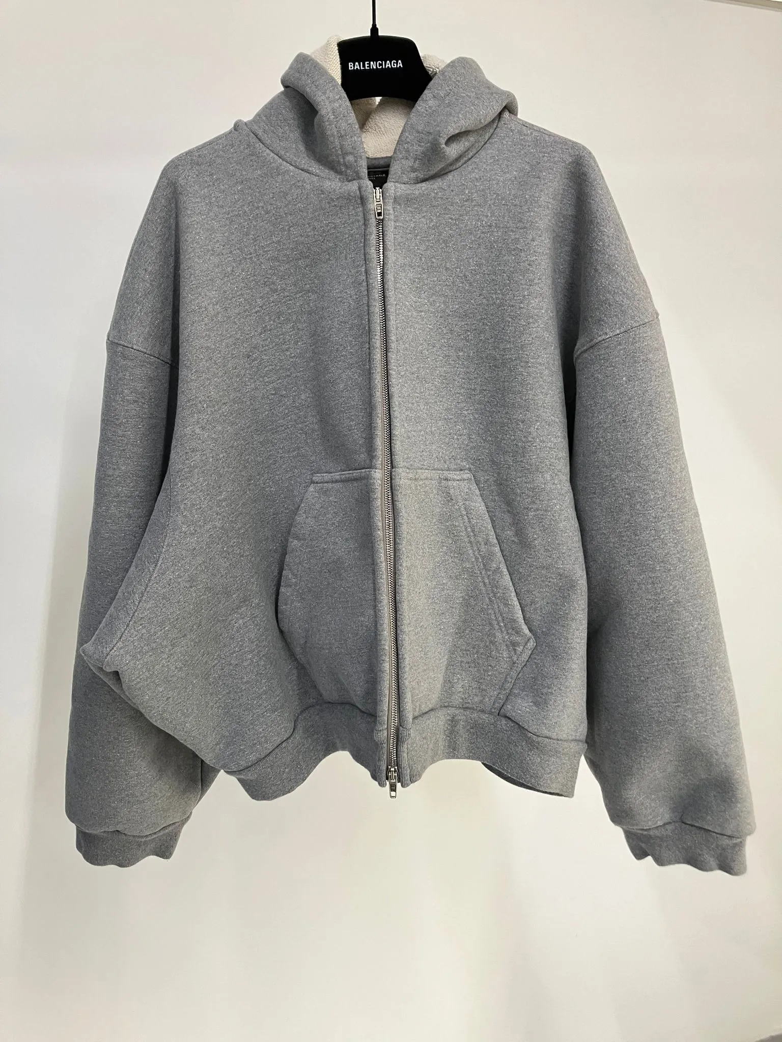 BALENCIAGA  |Unity Sports Icon Boxy Zip-up Hoodie Large Fit in Grey/white