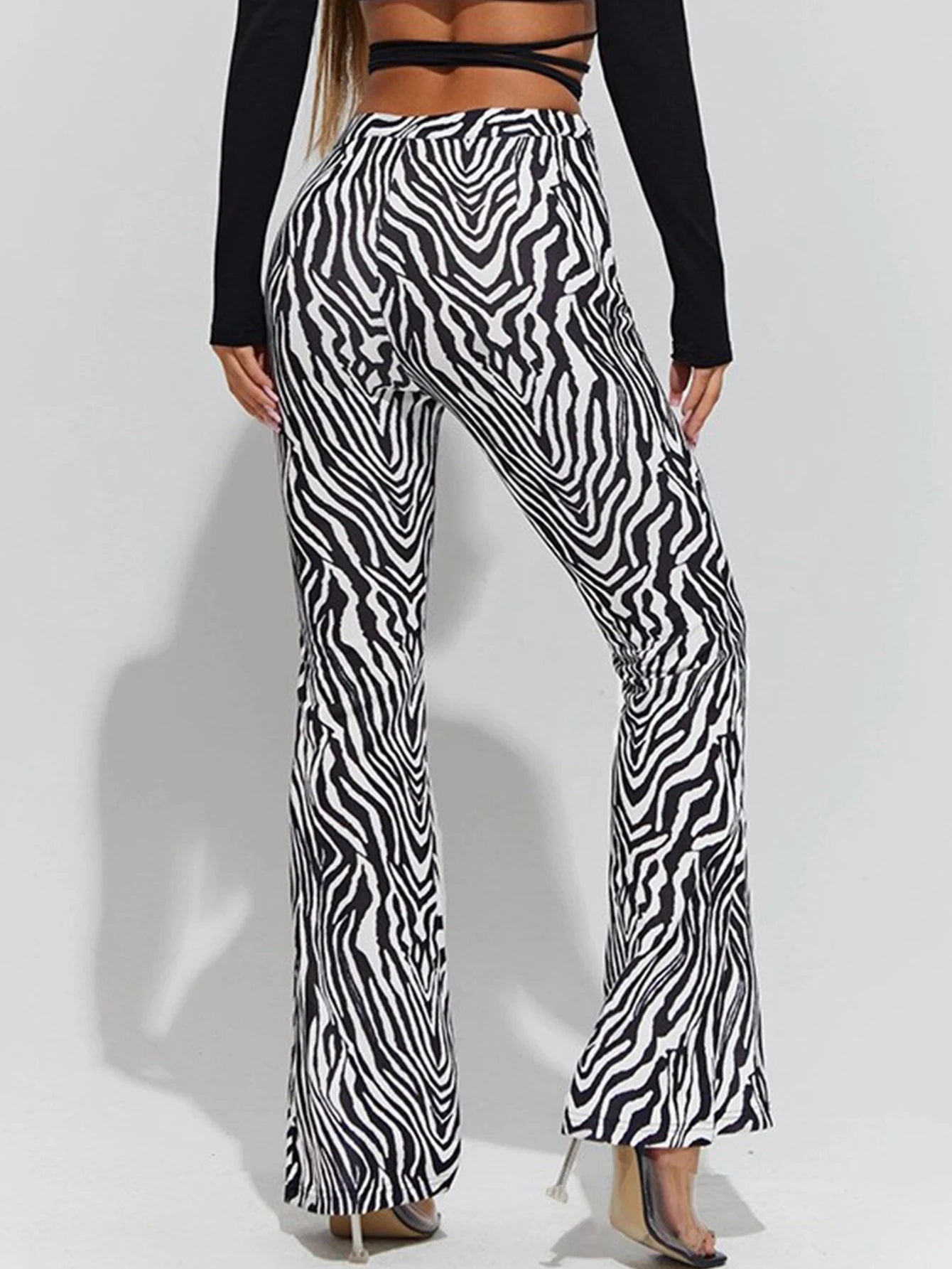 High-Waisted Zebra Print Wide Leg Pants - Perfect for Casual and Fashionable Wear