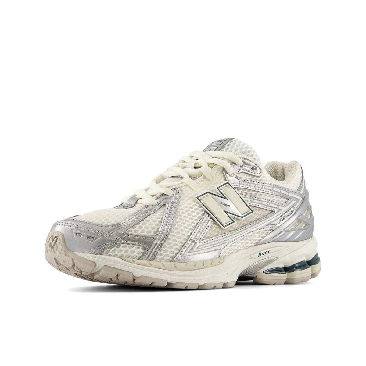 New Balance M1906REE Silver Metallic sneakers