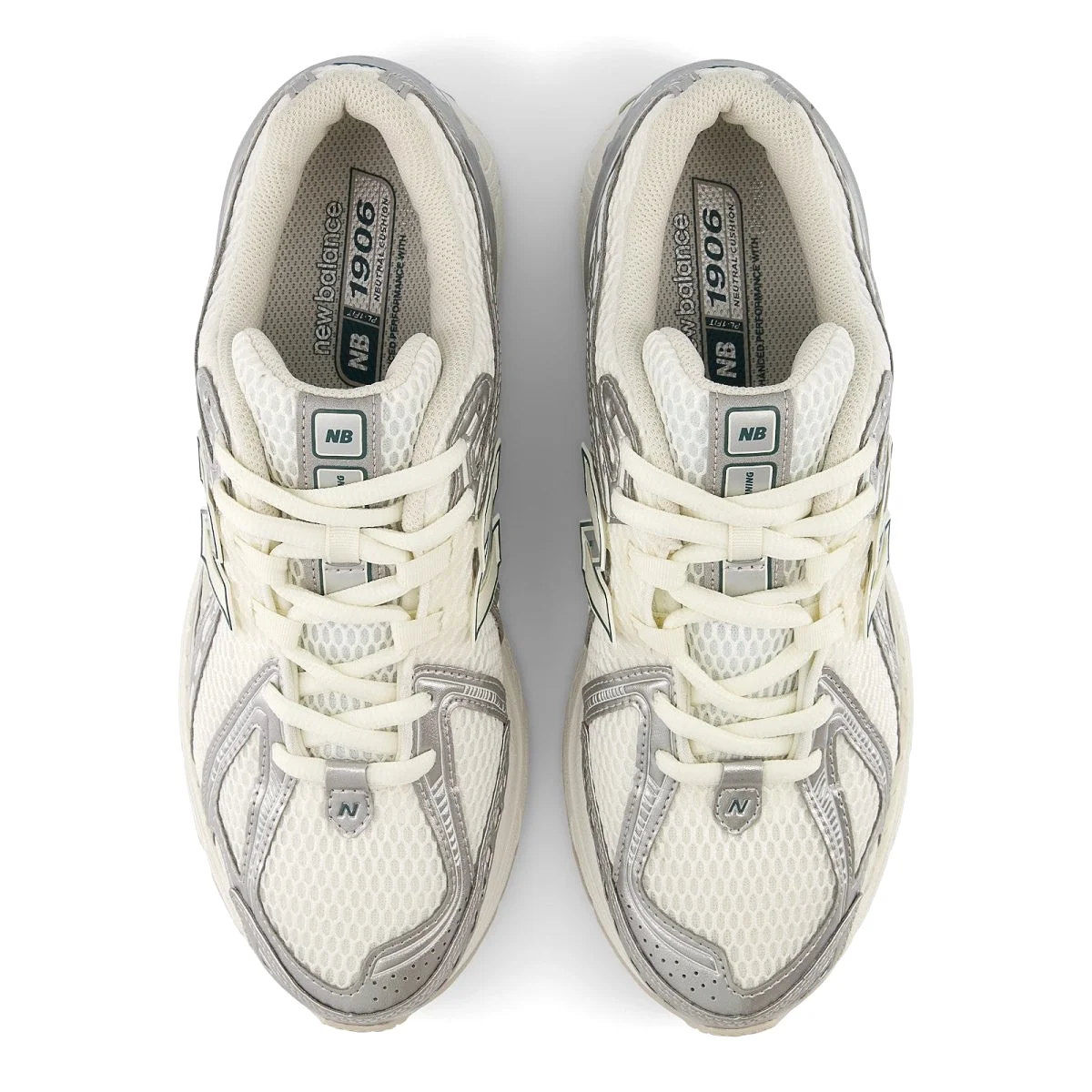 New Balance M1906REE Silver Metallic sneakers