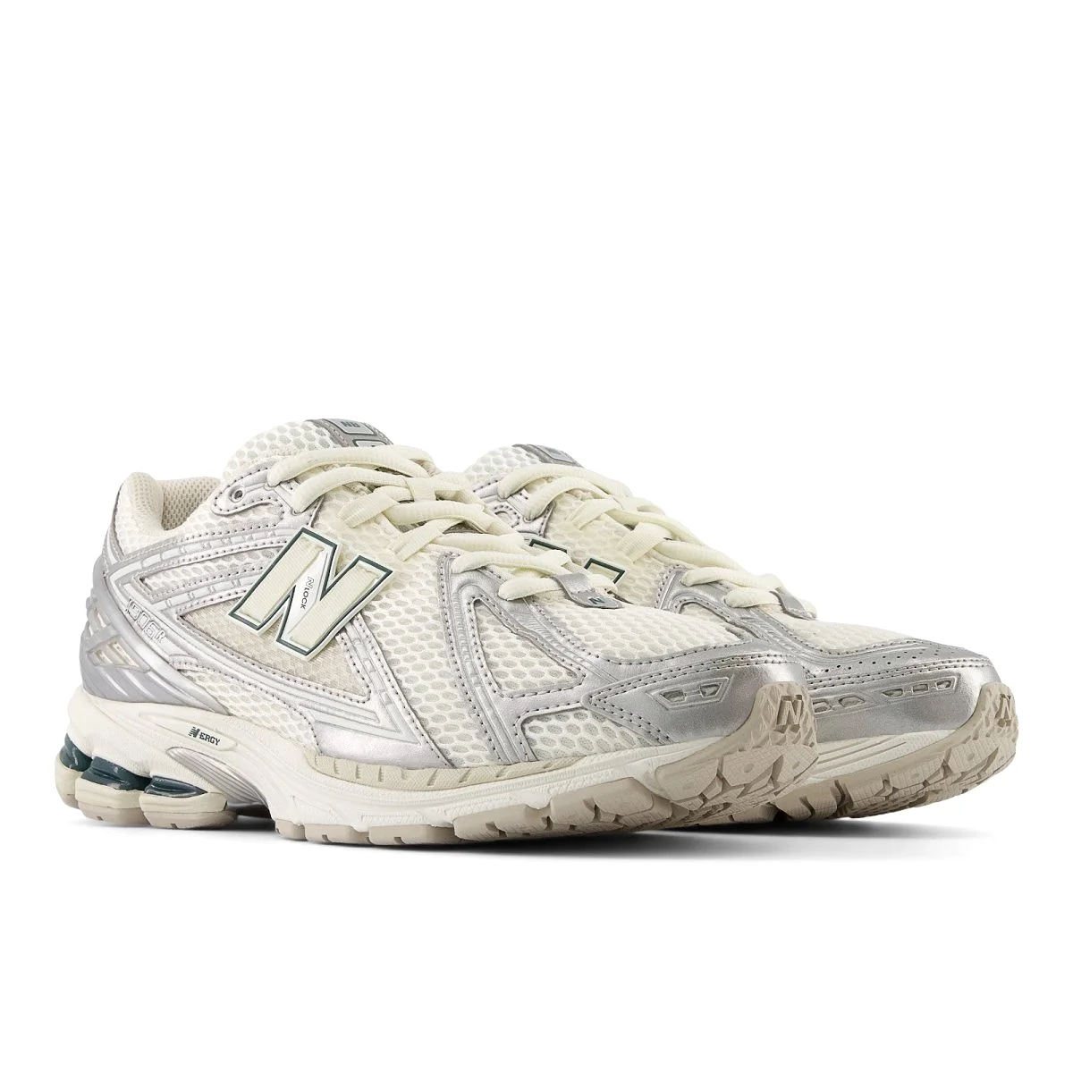 New Balance M1906REE Silver Metallic sneakers