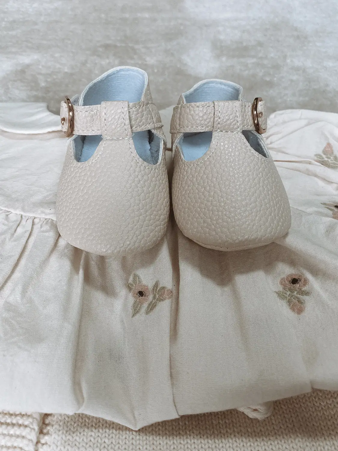 Nude Leatherette Textured Pram Shoes