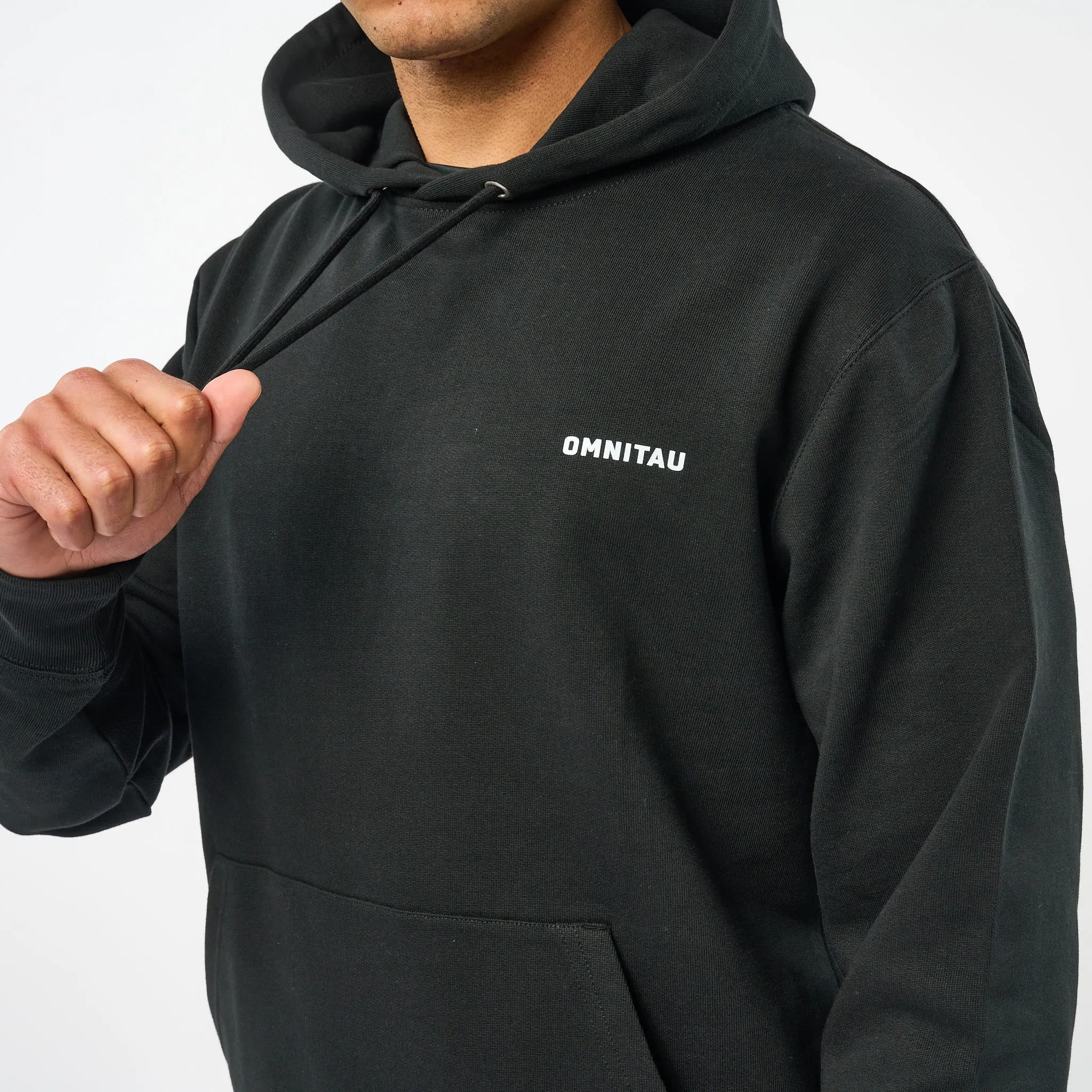 Omnitau Men's Muir Organic Cotton Medium Fit Hoodie - Black