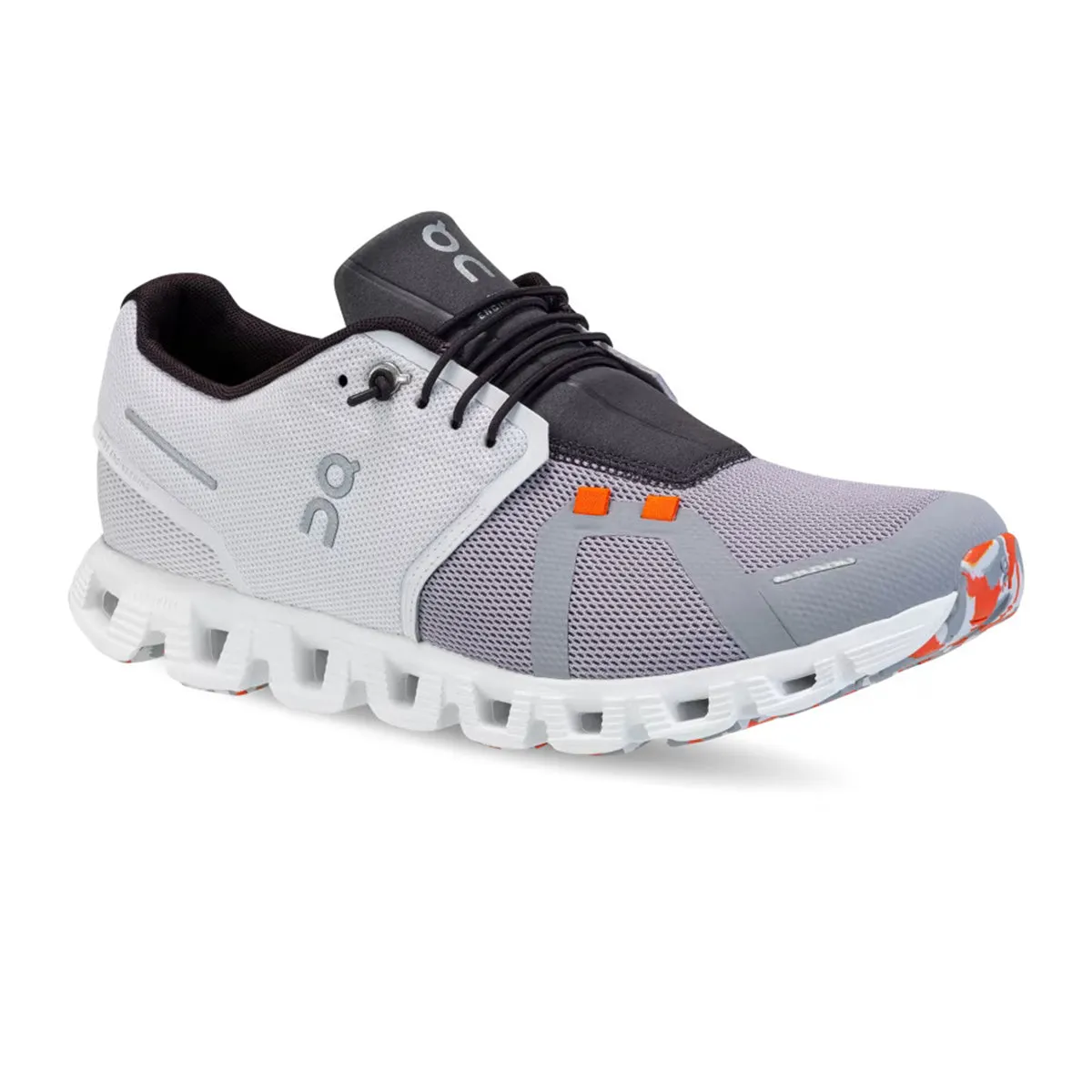 On Running - Cloud 5 Fuse Trainers in Frost/Alloy