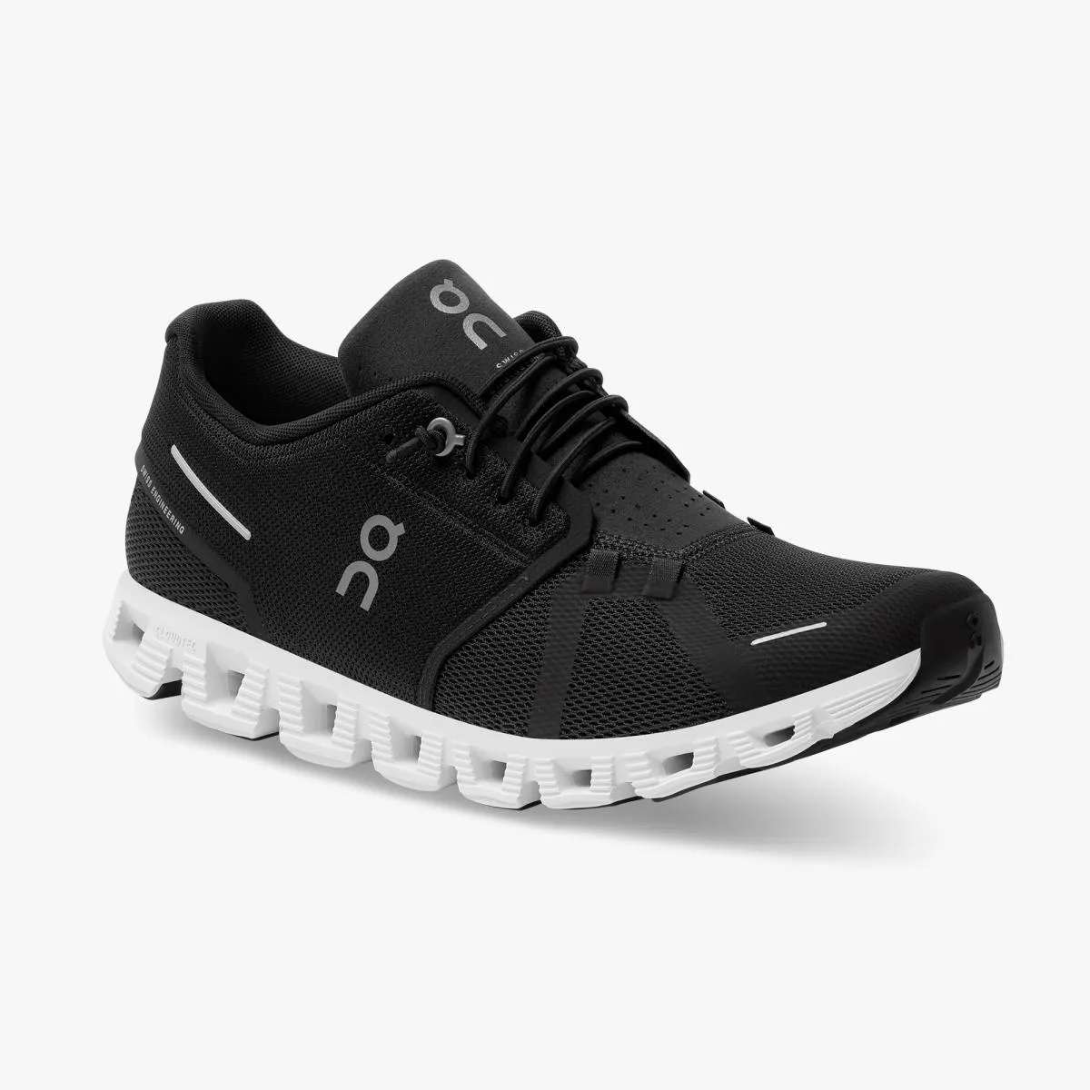 On Running - Cloud 5 Trainers in Black/White