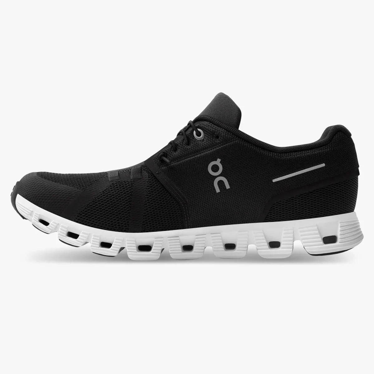 On Running - Cloud 5 Trainers in Black/White