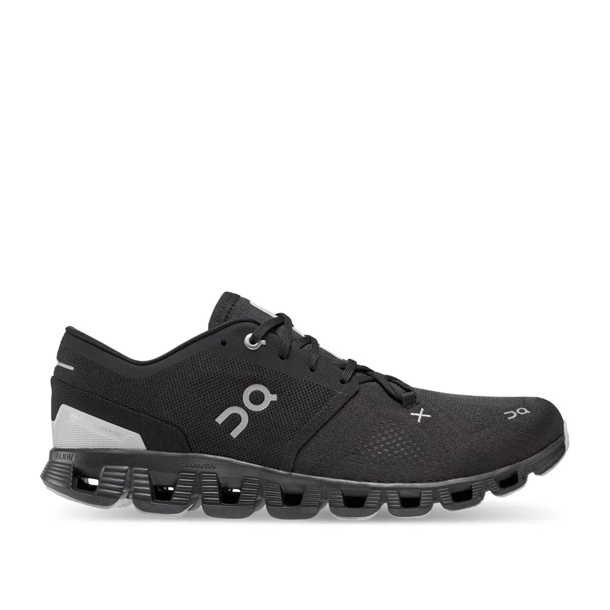 On Running - Cloud X 3 Trainer in Black