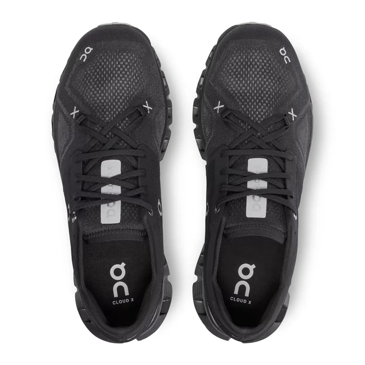 On Running - Cloud X 3 Trainer in Black