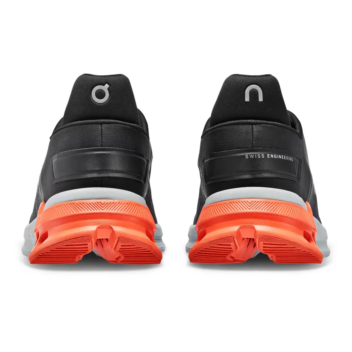 On Running - Cloudnova Flux Trainers in Black/Flame