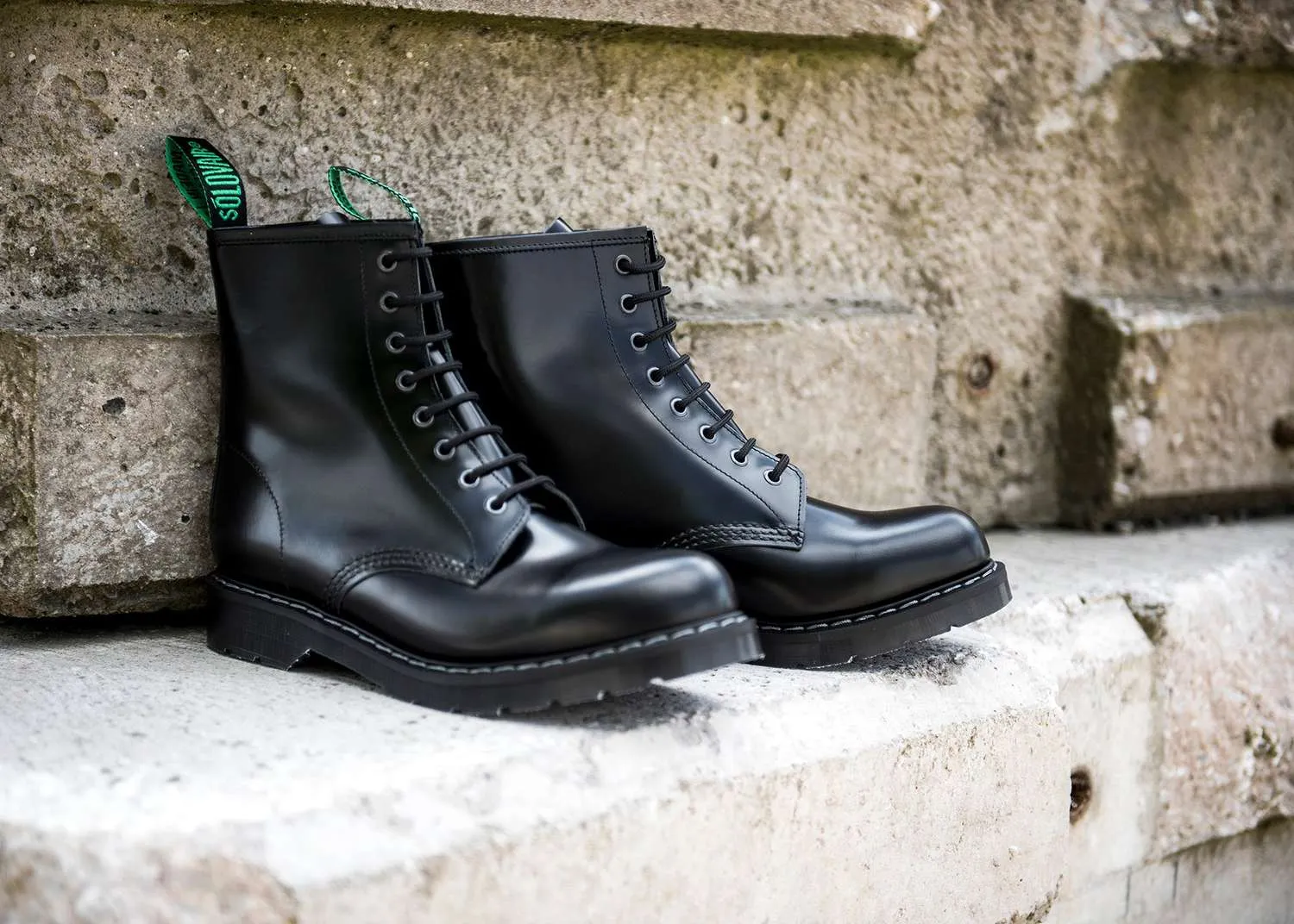 Solovair - Black Hi-Shine 8 Eye Derby Boot | Dark Ages